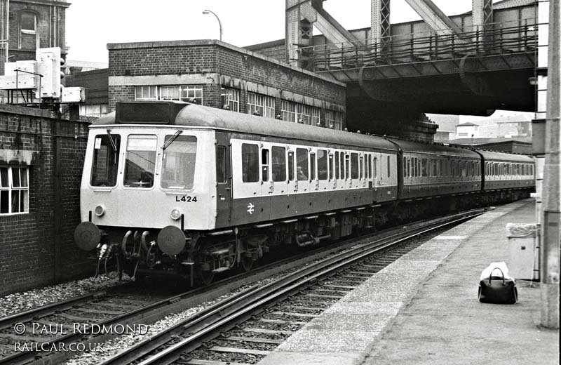 Class 117 DMU at London Paddington