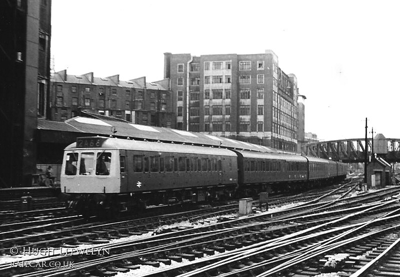 Class 117 DMU at London Paddington