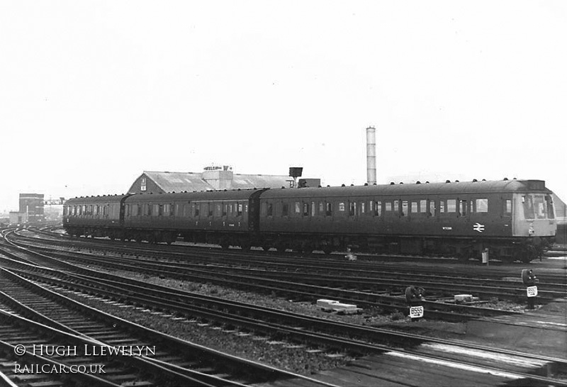 Class 117 DMU at Bristol Temple Meads