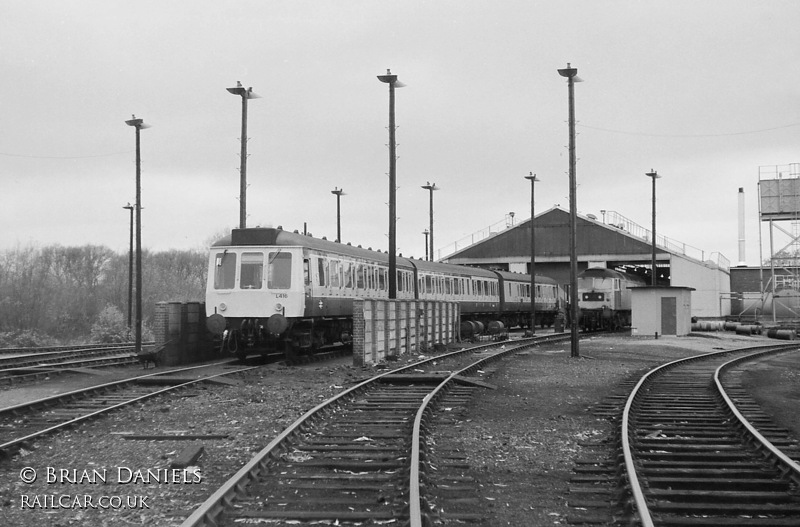 Class 117 DMU at Reading depot