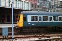 Class 118 DMU at Birmingham New Street