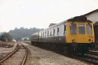 Class 118 DMU at Chepstow