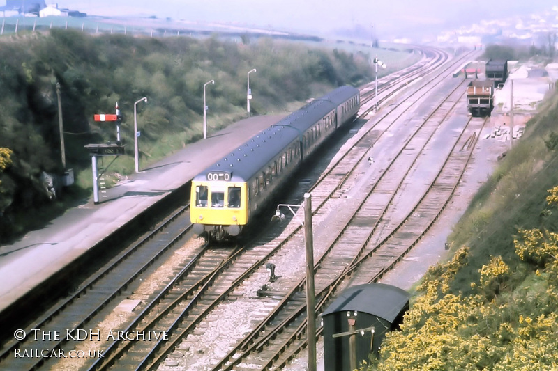 Class 118 DMU at Liskeard