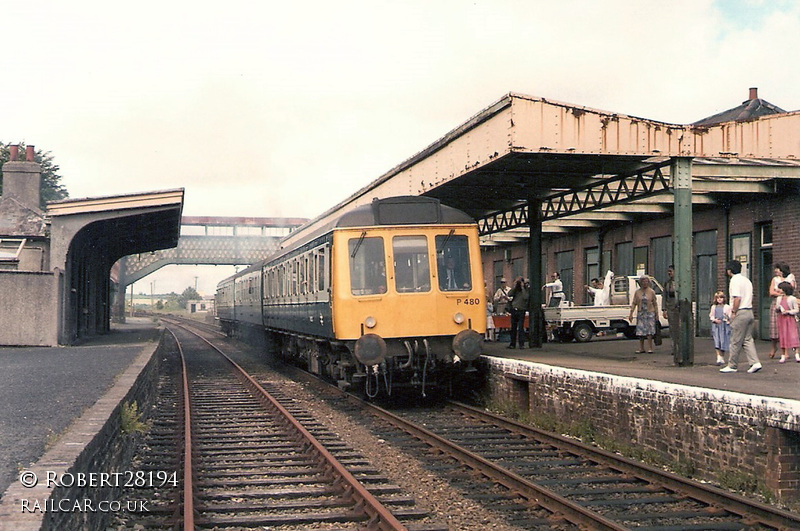 Class 118 DMU at Okehampton