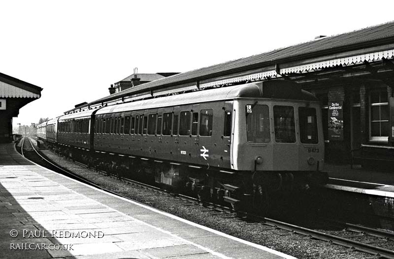 Class 118 DMU at Worcester Foregate Street