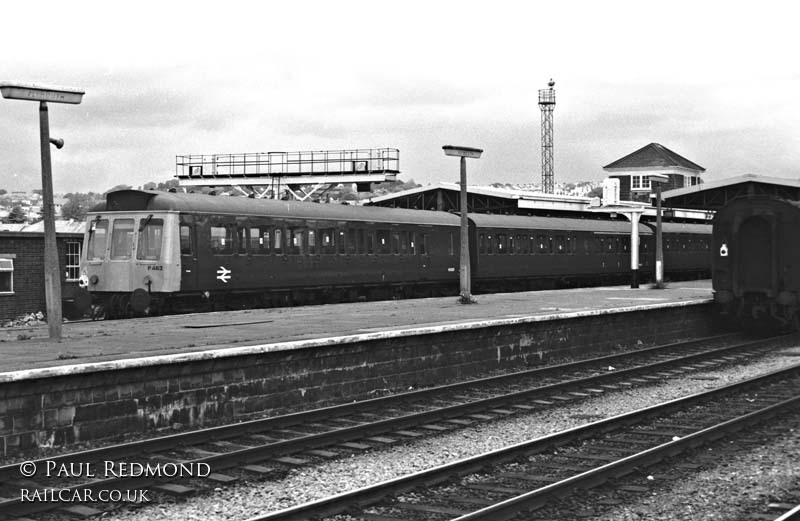 Class 118 DMU at Plymouth