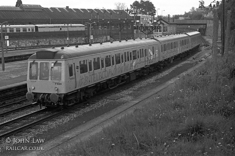 Class 118 DMU at Newton Abbot