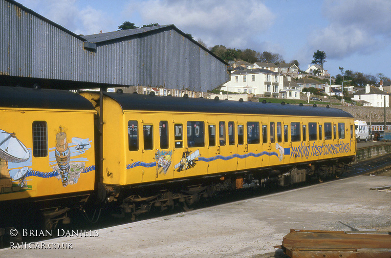 Class 118 DMU at Penzance