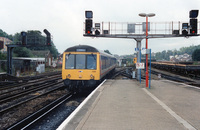 Class 119 DMU at Redhill