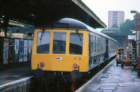 Class 119 DMU at Guildford