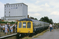 Class 119 DMU at Abingdon