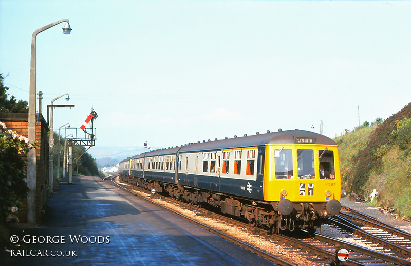 Class 119 DMU at Liskeard