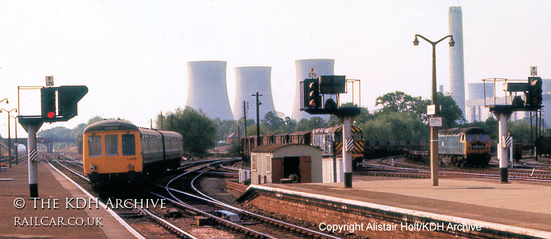 Class 119 DMU at Didcot