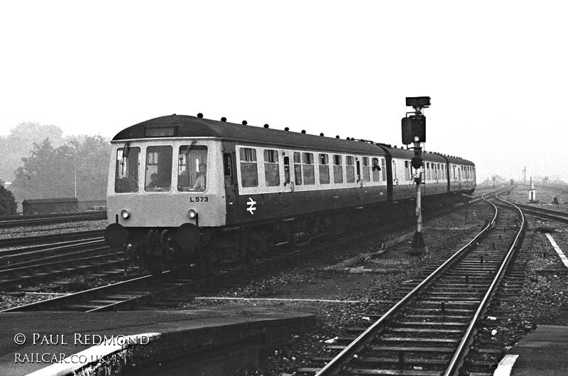 Class 119 DMU at Reading