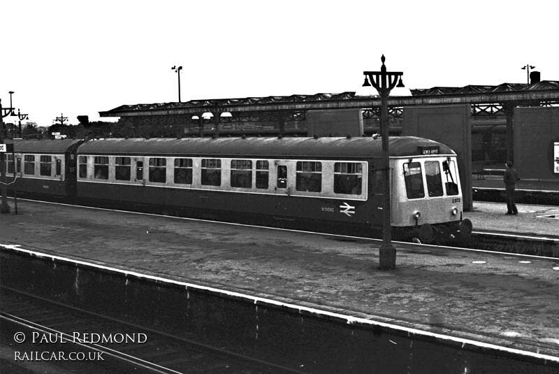 Class 119 DMU at Guildford