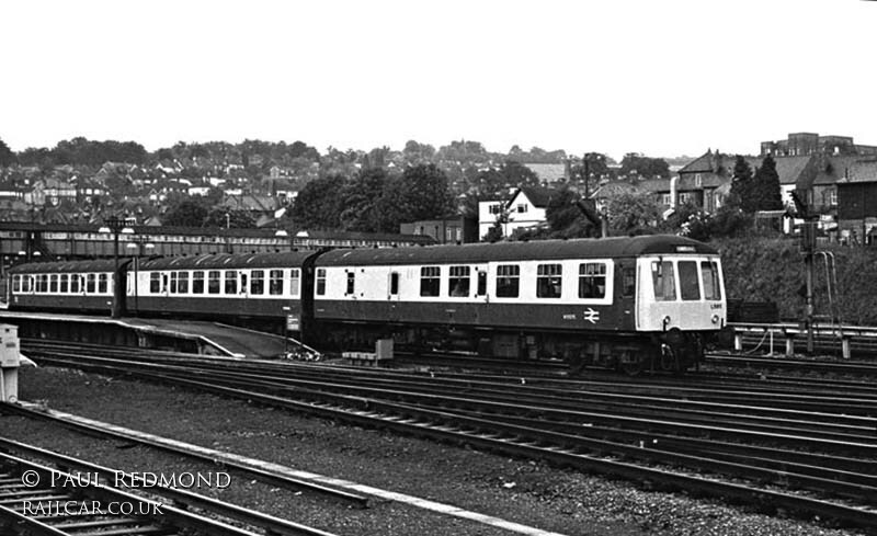 Class 119 DMU at Guildford