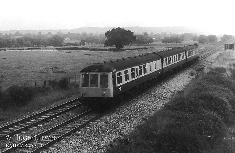 Class 119 DMU at Chelvey