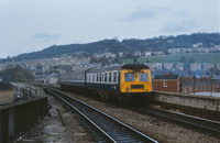 Class 120 DMU at Bath Spa