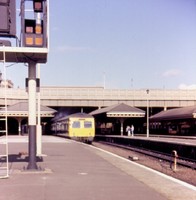 Class 120 DMU at Edinburgh Waverley