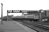 Class 120 DMU at Cardiff Central