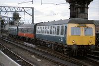 Class 120 DMU at Glasgow Central