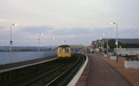 Class 120 DMU at Montrose