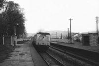 Class 120 DMU at Ferryside