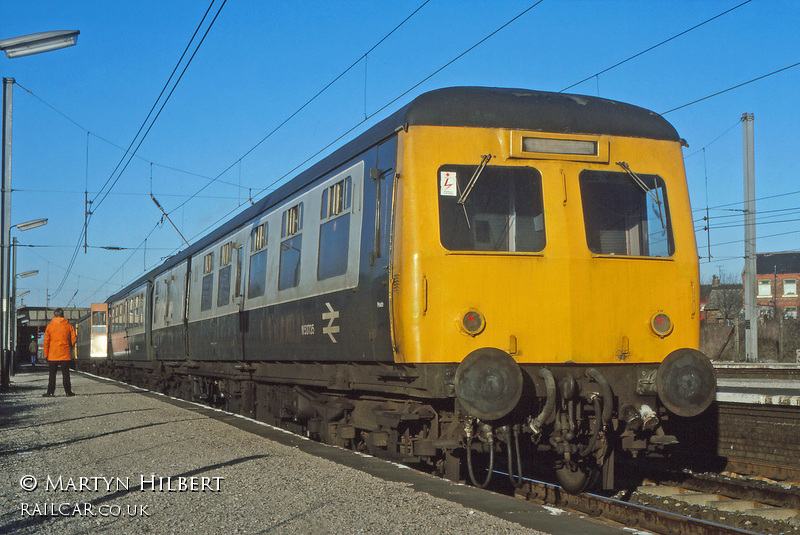 Class 120 DMU at Leyland