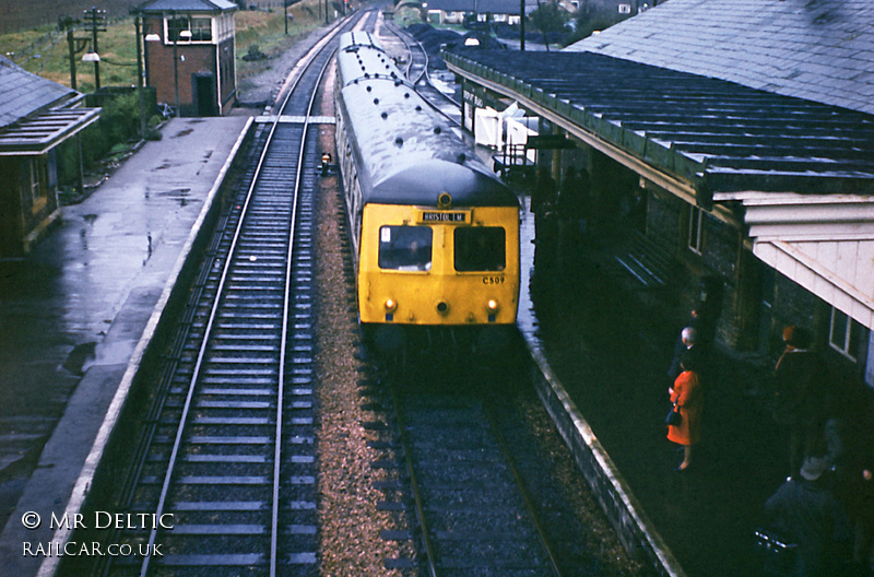 Class 120 DMU at Maiden Newton