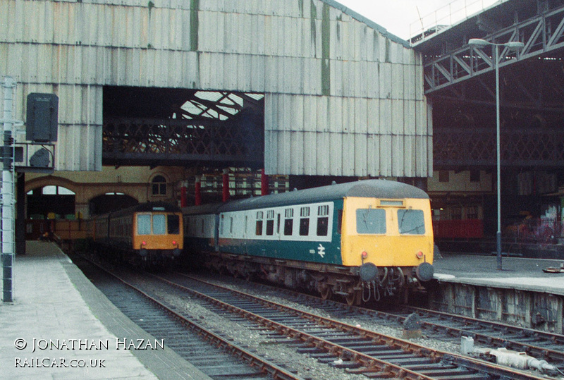 Class 120 DMU at Manchester Victoria