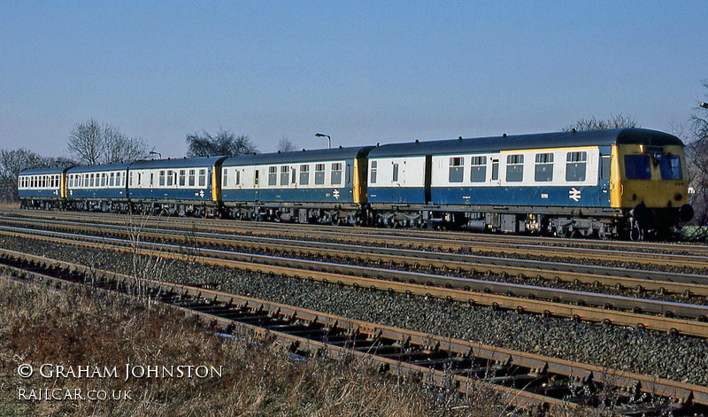 Class 120 DMU at Edinburgh Haymarket