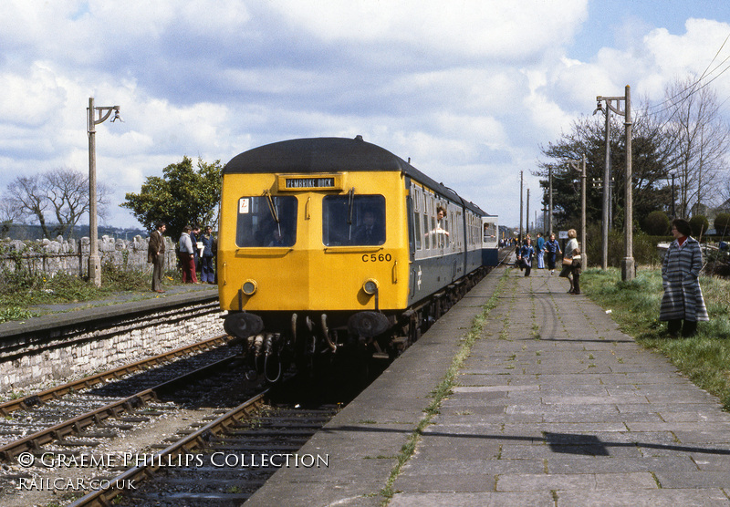 Class 120 DMU at Pembroke Dock