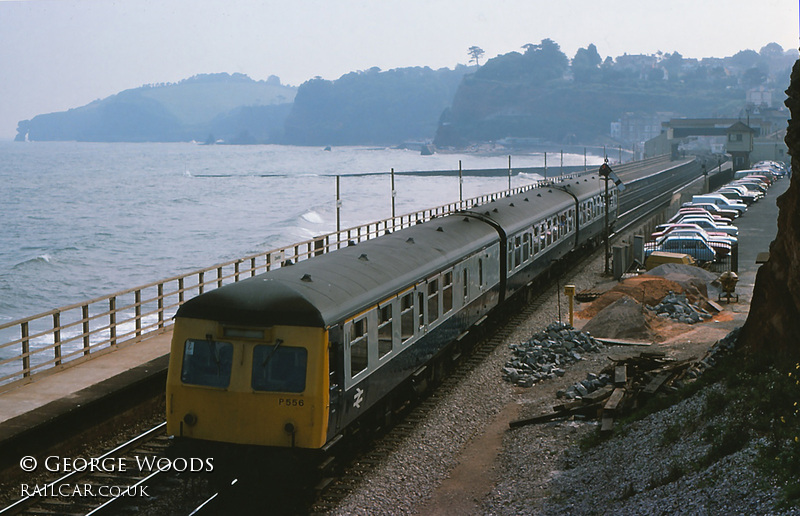 Class 120 DMU at Dawlish