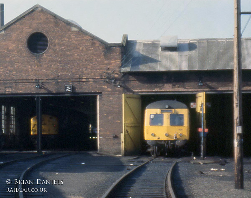 Class 120 DMU at Aberdeen Ferryhill