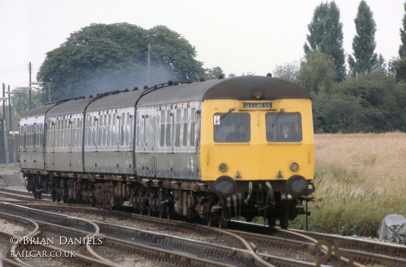 Class 120 DMU at Radley