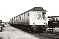 Class 121 DMU at Reading or Southall