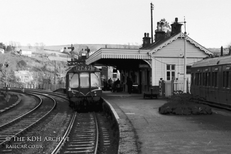 Class 121 DMU at Fowey