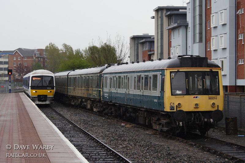 Class 121 DMU at Aylesbury