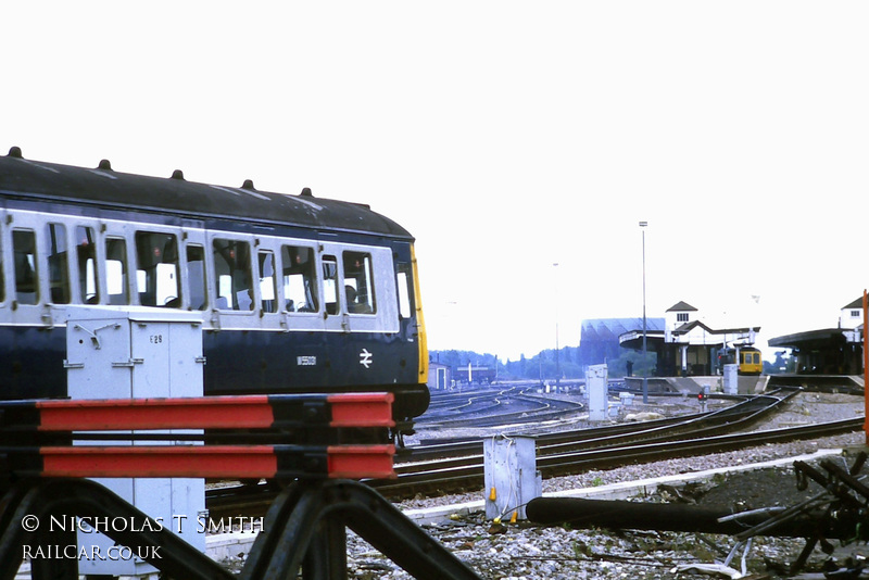 Class 121 DMU at Didcot