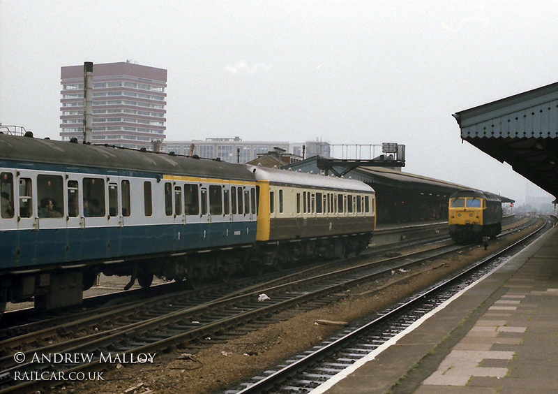 Class 121 DMU at Reading