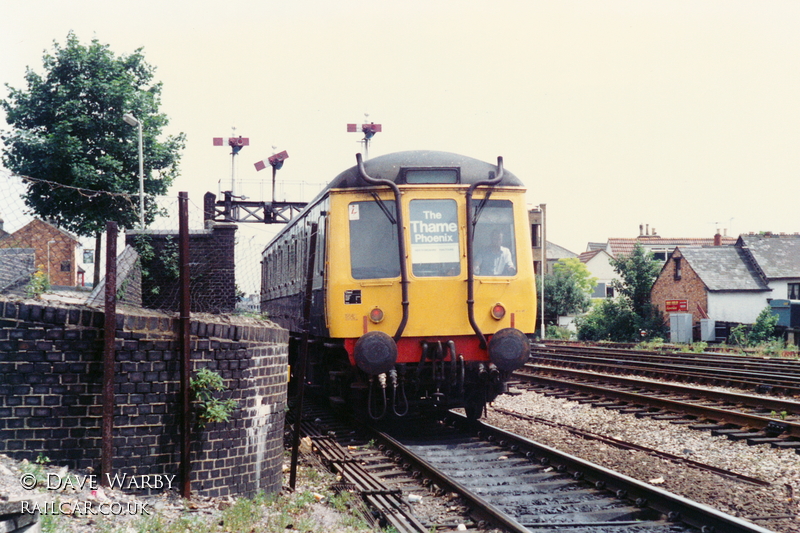 Class 121 DMU at High Wycombe