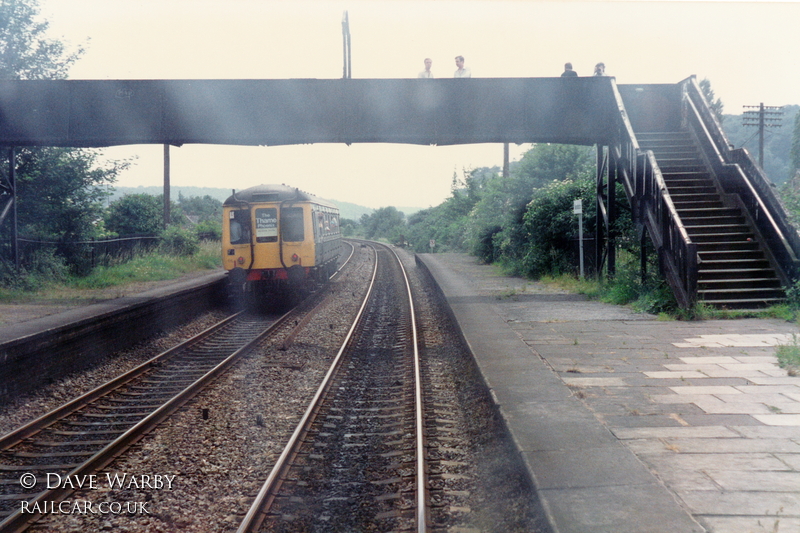 Class 121 DMU at Saunderton