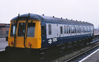 Class 122 DMU at Stratford-upon-Avon