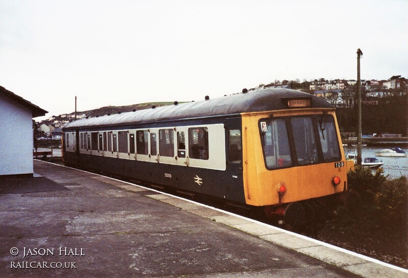 Class 122 DMU at Looe