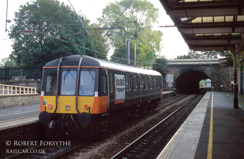 Class 122 DMU at Bingley