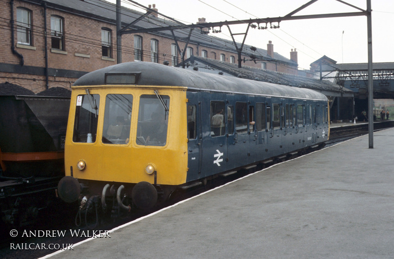 Class 122 DMU at Guide Bridge