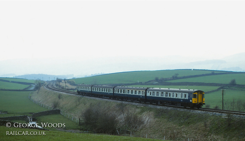 Class 123 DMU at Kettlesbeck