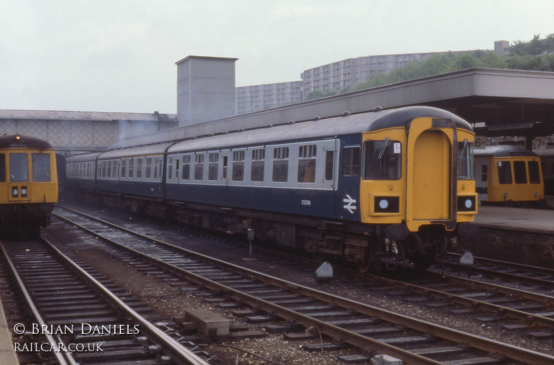 Class 123 DMU at Sheffield