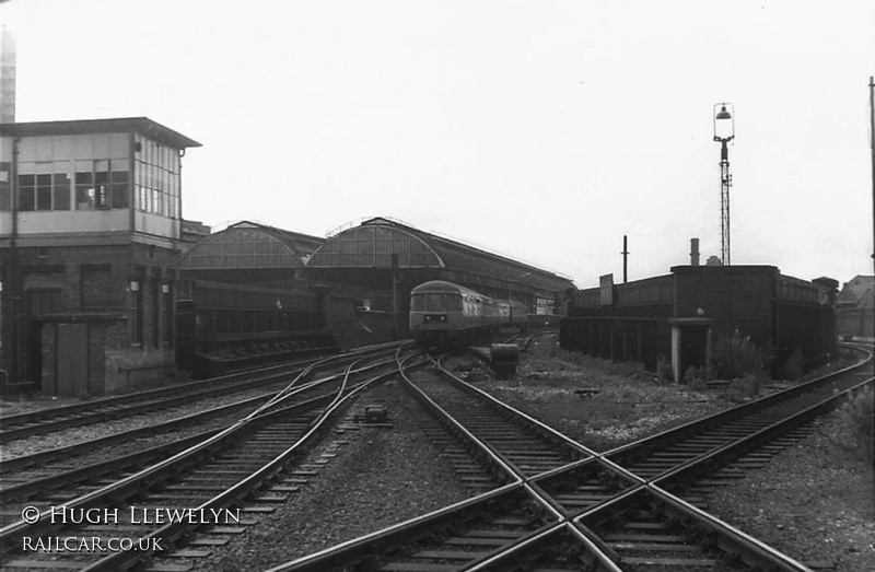 Class 124 DMU at Manchester Exchange