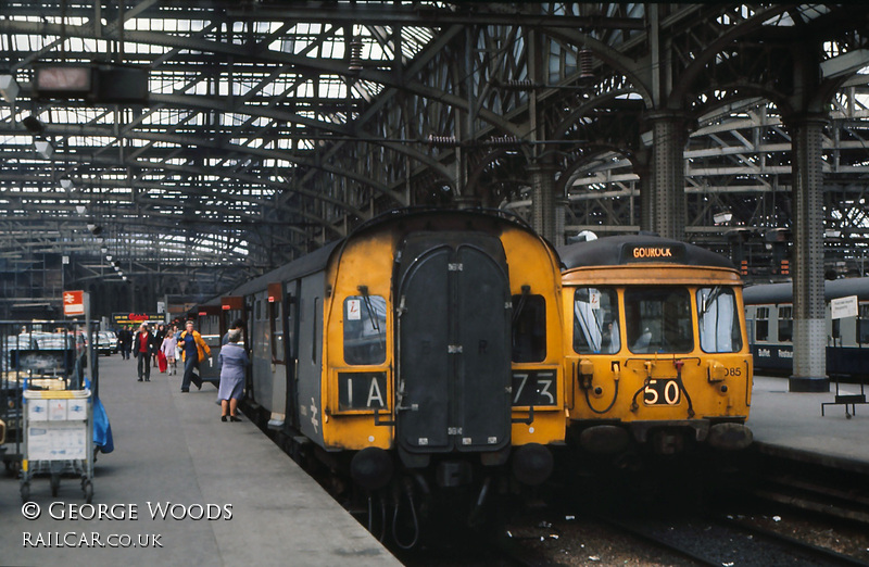 Class 126 DMU at Glasgow Central